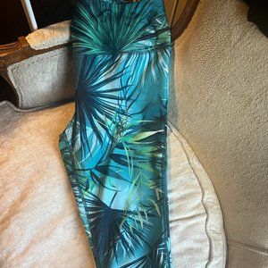 DSG tropical blue green palm tree capri cropped gym workout leggings pants